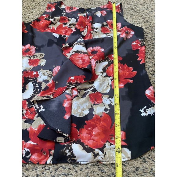 Covington floral career top size Small - Picture 5 of 7